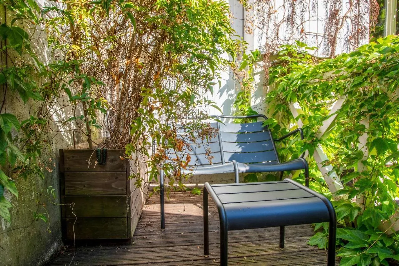 Superb Studio With Mezzanine And A Terrace - Paris - Welkeys Apartment